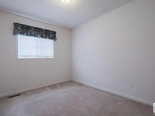 905 Youville Drive W, Edmonton, AB - Indoor Photo Showing Other Room