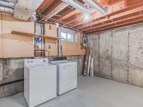 16 7604 29 Avenue, Edmonton, AB - Indoor Photo Showing Laundry Room