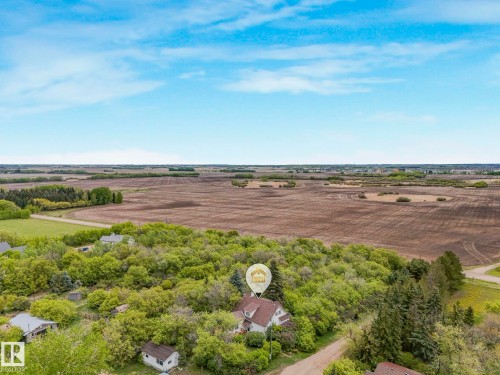 54230 Rr 255, St. Albert, AB 