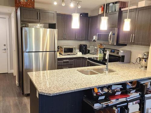 216 3670 139 Avenue, Edmonton, AB - Indoor Photo Showing Kitchen With Stainless Steel Kitchen With Double Sink With Upgraded Kitchen