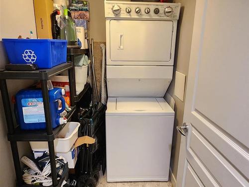 216 3670 139 Avenue, Edmonton, AB - Indoor Photo Showing Laundry Room