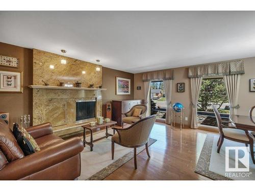 6628 123 Street, Edmonton, AB - Indoor Photo Showing Kitchen