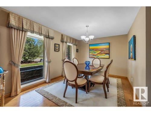 6628 123 Street, Edmonton, AB - Indoor Photo Showing Kitchen