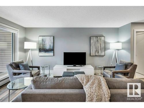 108 5125 Riverbend Road, Edmonton, AB - Indoor Photo Showing Living Room