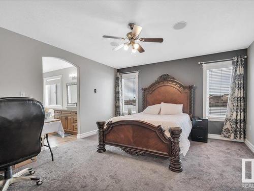 10824 179 Avenue, Edmonton, AB - Indoor Photo Showing Bedroom