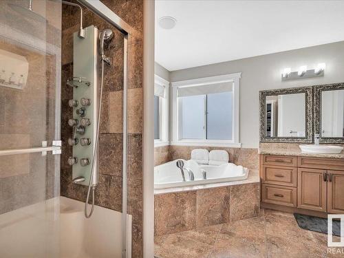 10824 179 Avenue, Edmonton, AB - Indoor Photo Showing Bathroom