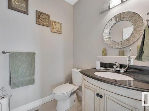 10824 179 Avenue, Edmonton, AB - Indoor Photo Showing Bathroom