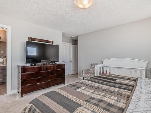 20307 17 Av Nw Nw, Edmonton, AB 