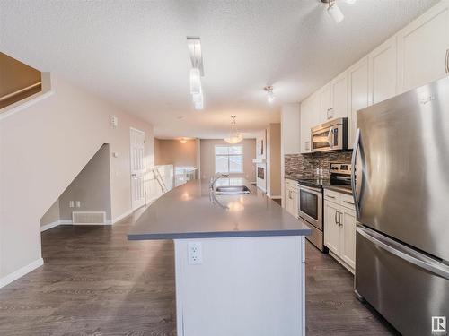 37 4050 Savaryn Drive, Edmonton, AB - Indoor Photo Showing Kitchen With Stainless Steel Kitchen With Upgraded Kitchen