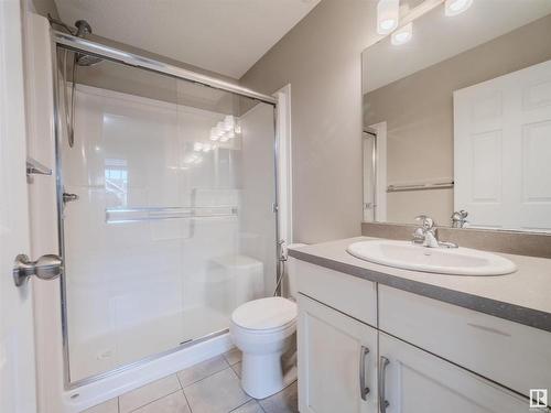 37 4050 Savaryn Drive, Edmonton, AB - Indoor Photo Showing Bathroom