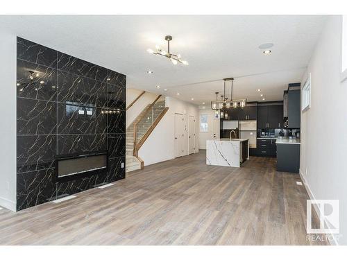 7607 98 Avenue, Edmonton, AB - Indoor With Fireplace