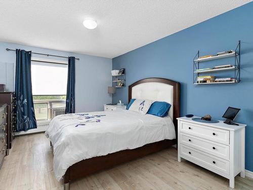 212 15499 Castle Downs Road, Edmonton, AB - Indoor Photo Showing Bedroom