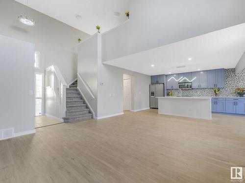 8 Foxhaven Crescent, Sherwood Park, AB - Indoor Photo Showing Kitchen