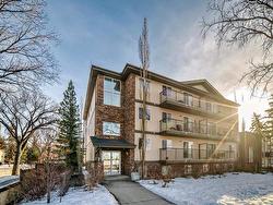 101 11935 106 Street  Edmonton, AB T5G 2R4