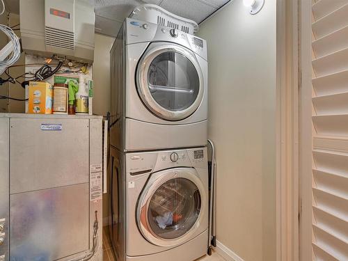 1201 10010 119 Street, Edmonton, AB - Indoor Photo Showing Laundry Room