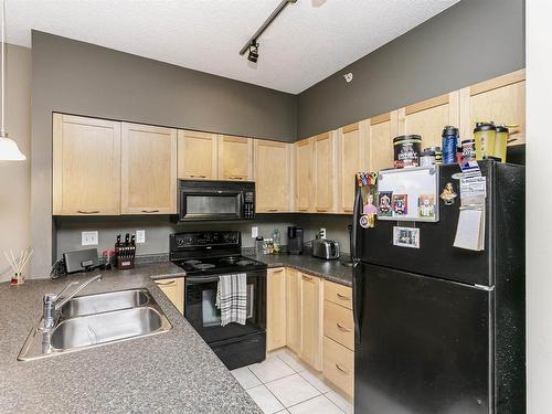 2-414 4245 139 Avenue, Edmonton, AB - Indoor Photo Showing Kitchen With Double Sink