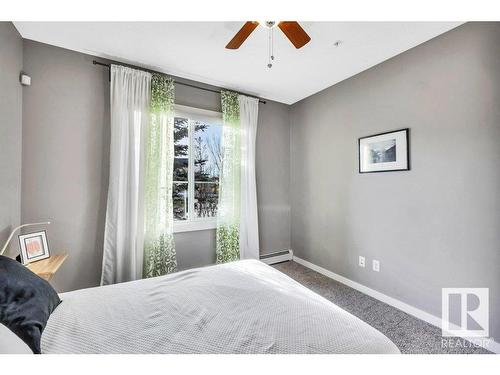 115 812 Welsh Drive, Edmonton, AB - Indoor Photo Showing Bedroom