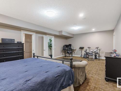 1196 Adamson Drive, Edmonton, AB - Indoor Photo Showing Other Room