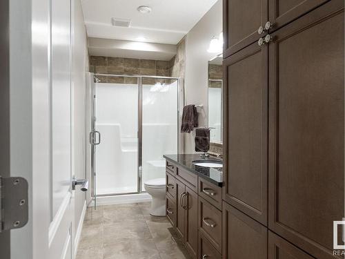 1196 Adamson Drive, Edmonton, AB - Indoor Photo Showing Bathroom