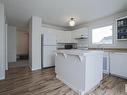 80 Warwick Road, Edmonton, AB  - Indoor Photo Showing Kitchen 