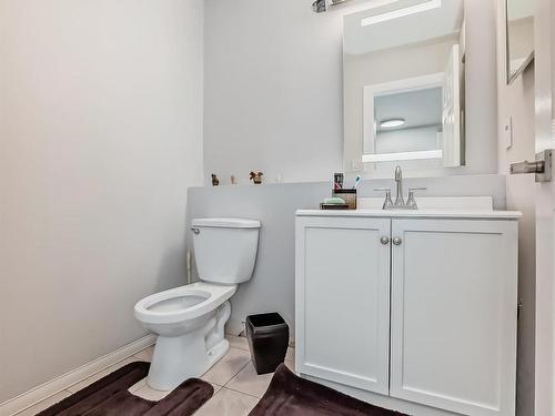 10735 Beaumaris Road, Edmonton, AB - Indoor Photo Showing Bathroom