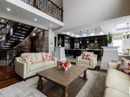 3104 Watson Green, Edmonton, AB - Indoor Photo Showing Living Room