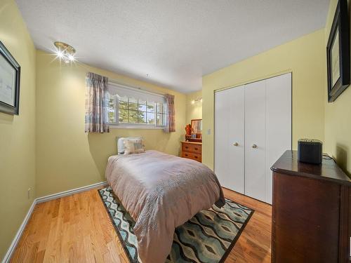 8107 138 Street, Edmonton, AB - Indoor Photo Showing Bedroom