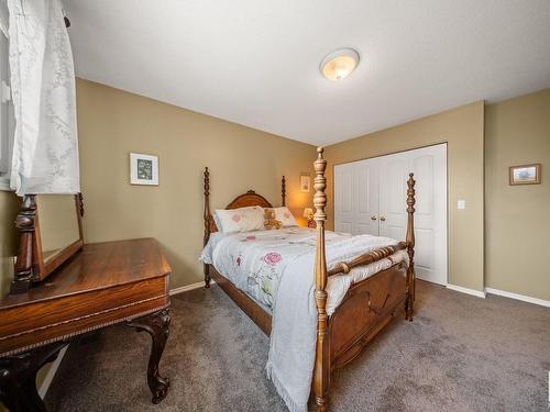 8107 138 Street, Edmonton, AB - Indoor Photo Showing Bedroom