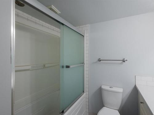 A161 8745 165 Street, Edmonton, AB - Indoor Photo Showing Bathroom