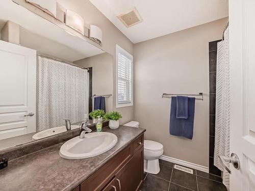 18052 85 Street, Edmonton, AB - Indoor Photo Showing Bathroom