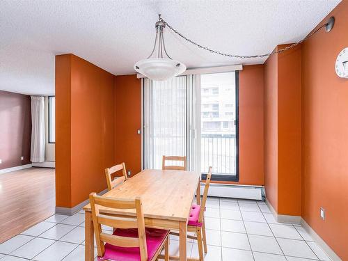 203 9808 103 Street, Edmonton, AB - Indoor Photo Showing Dining Room