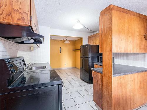 203 9808 103 Street, Edmonton, AB - Indoor