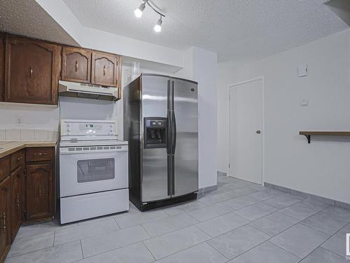 13844 24 Street, Edmonton, AB - Indoor Photo Showing Kitchen