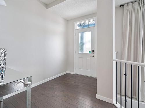 703 Secord Boulevard, Edmonton, AB - Indoor Photo Showing Other Room