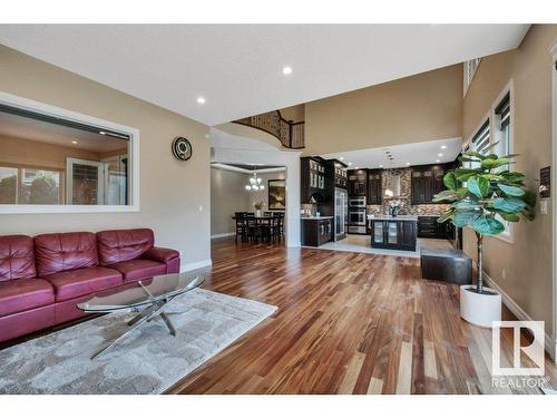 1211 Adamson Drive, Edmonton, AB - Indoor Photo Showing Living Room