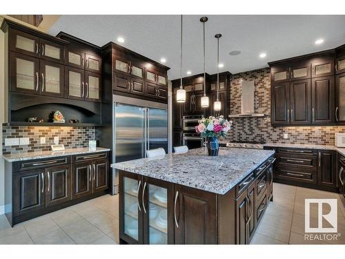 1211 Adamson Drive, Edmonton, AB - Indoor Photo Showing Kitchen With Upgraded Kitchen