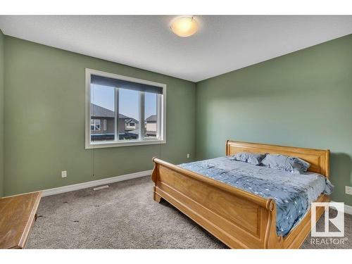 1211 Adamson Drive, Edmonton, AB - Indoor Photo Showing Bedroom