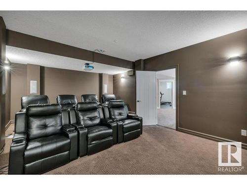 1211 Adamson Drive, Edmonton, AB - Indoor