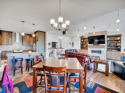 16 53407 Rge Road 30, Rural Parkland County, AB - Indoor Photo Showing Dining Room