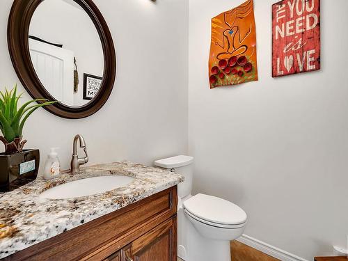 16 53407 Rge Road 30, Rural Parkland County, AB - Indoor Photo Showing Bathroom