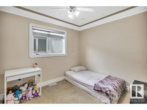 1809 33B Avenue, Edmonton, AB - Indoor Photo Showing Bedroom