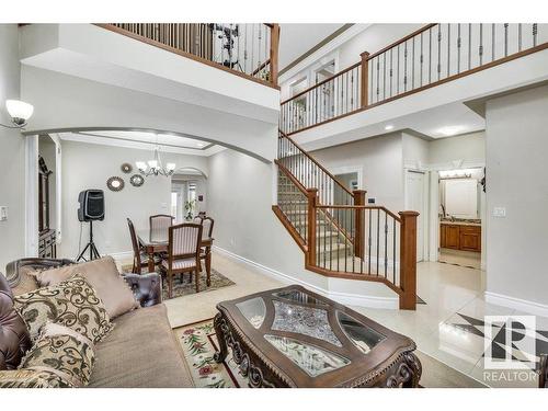 1809 33B Avenue, Edmonton, AB - Indoor Photo Showing Living Room