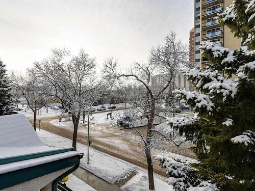 305 8909 100 Street, Edmonton, AB - Outdoor