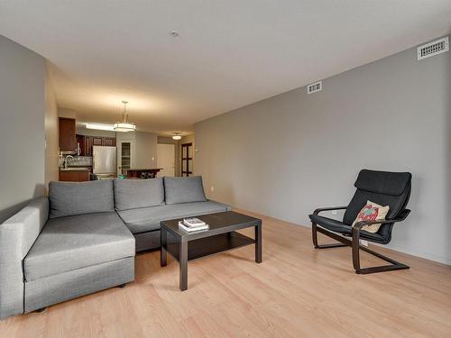 305 8909 100 Street, Edmonton, AB - Indoor Photo Showing Living Room