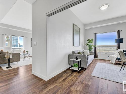 511 1316 Windermere Way, Edmonton, AB - Indoor Photo Showing Living Room