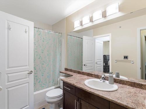 414 2035 Grantham Court, Edmonton, AB - Indoor Photo Showing Bathroom