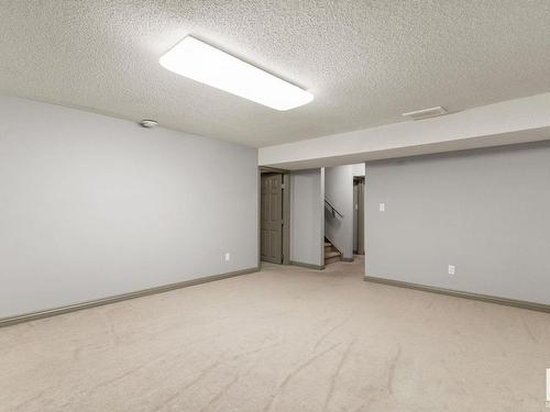 2923 24 Avenue, Edmonton, AB - Indoor Photo Showing Other Room