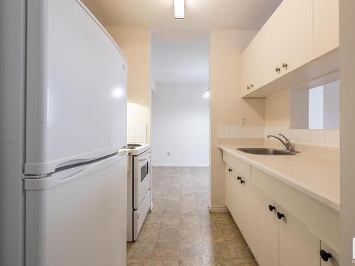 505 10160 116 Street, Edmonton, AB - Indoor Photo Showing Kitchen