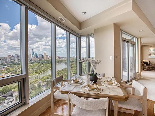 1201 10035 Saskatchewan Drive, Edmonton, AB - Indoor Photo Showing Dining Room