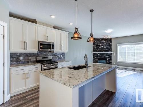 11243 102 Street, Edmonton, AB - Indoor Photo Showing Kitchen With Upgraded Kitchen